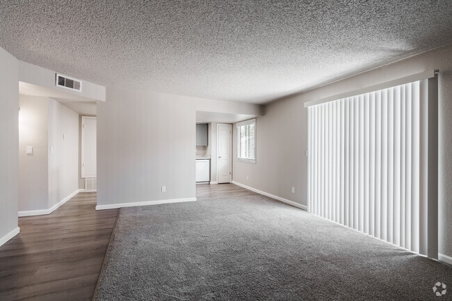 Dry Creek, Paso Robles, CA 93446 - photo 4