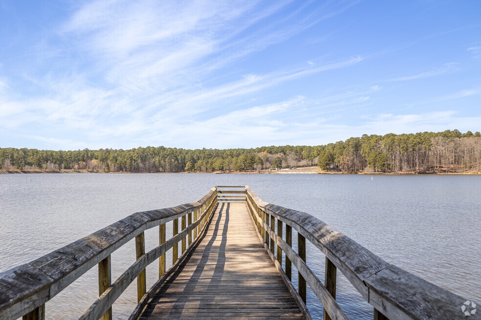 Falls Lake_ 537476_JM_101025_V1