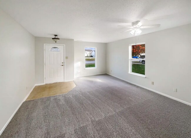 890 Indigo Dr, Greenfield, IN 46140 - photo 6