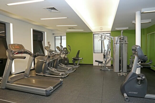 410 W 53rd St unit 212, New York, NY 10019 - photo 5