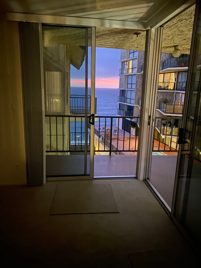 535 Esplanade unit 501, Redondo Beach, CA 90277 - photo 5