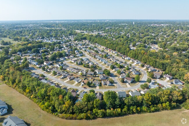 Enjoy the quiet and neighborhly feel inside the neighborhood of Seasons Four.