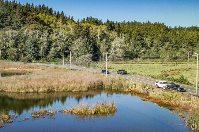 Anglers will love the plethora of good fishing holes in River Point.