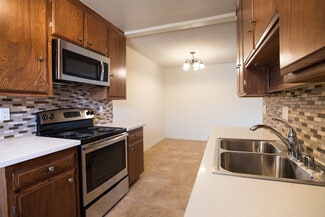 519 N Hayworth Ave, Los Angeles, CA 90048