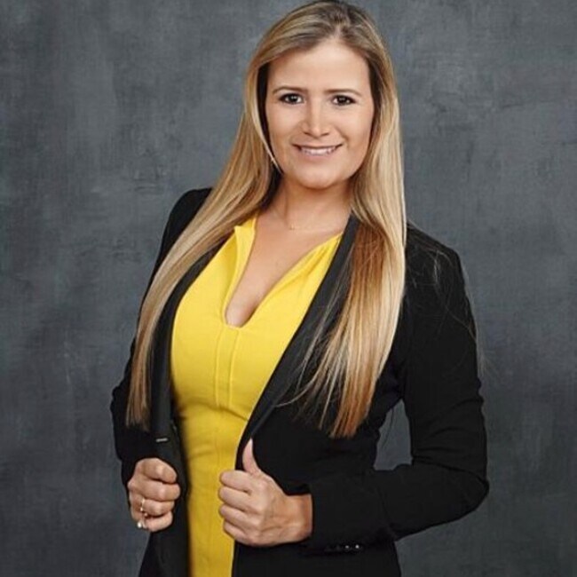 Agent Photo