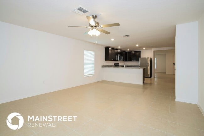 1736 Canaan Lp, Dundee, FL 33838 - photo 3