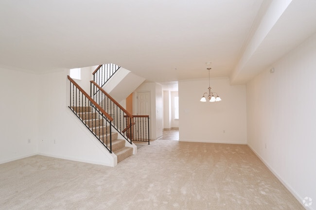 Living/Dining Area