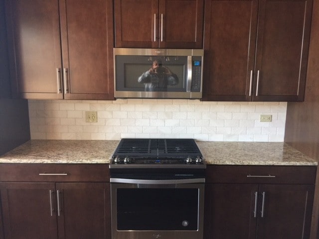 311 Barrington Ave Lofts, East Dundee, IL 60118 - photo 1