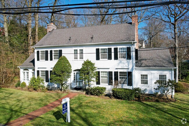 Colonial revival style home: Here is another style to choose from in Fieldston.