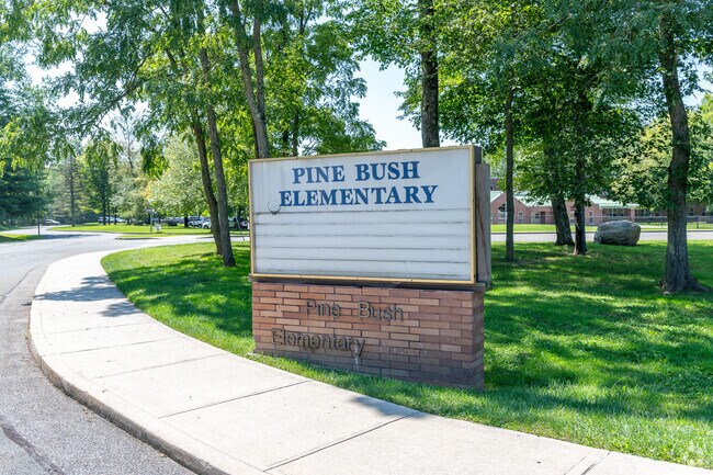 Pine Bush Elementary School earns a C-plus grade from Niche.