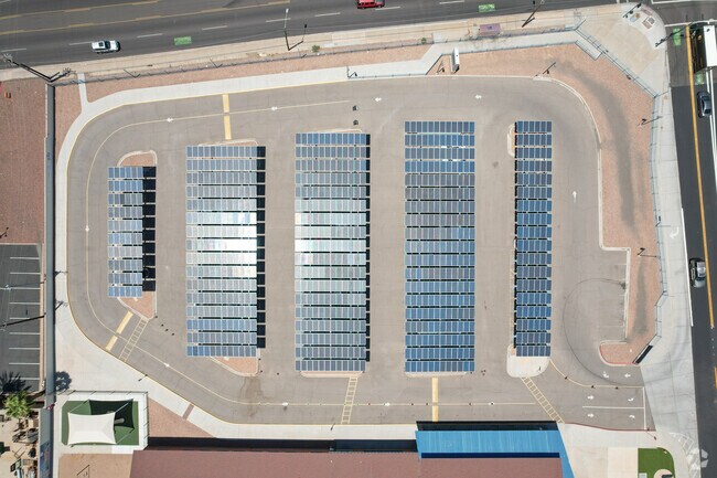 Maie Bartlett Heard School in central Phoenix has a solar panel-covered parking lot.