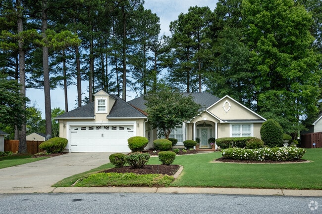 Many houses in Roebuck have beautiful landscaping and moderate front yards.