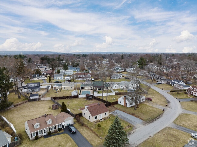 Rotterdam offers a variety of home style for residents to choose from.