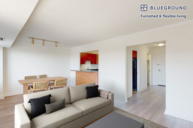 4100 Massachusetts Ave NW unit FL2-ID7886A, Washington, DC 20016 - photo 2