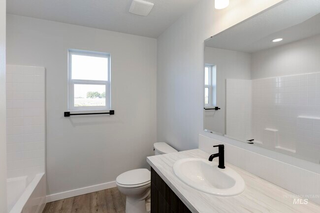 1631 Long Pond St, Middleton, ID 83644 - photo 6