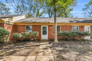 417 E Jordan Ave Unit 2, West Point, MS 39773