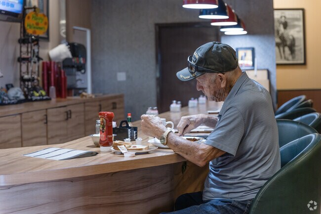 For American comfort food, residents of Fortuna Foothills head to Daybreaker’s Cafe.