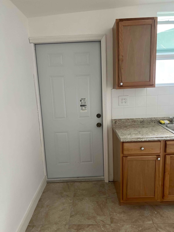 2111 NW 60th Ave, Sunrise, FL 33313