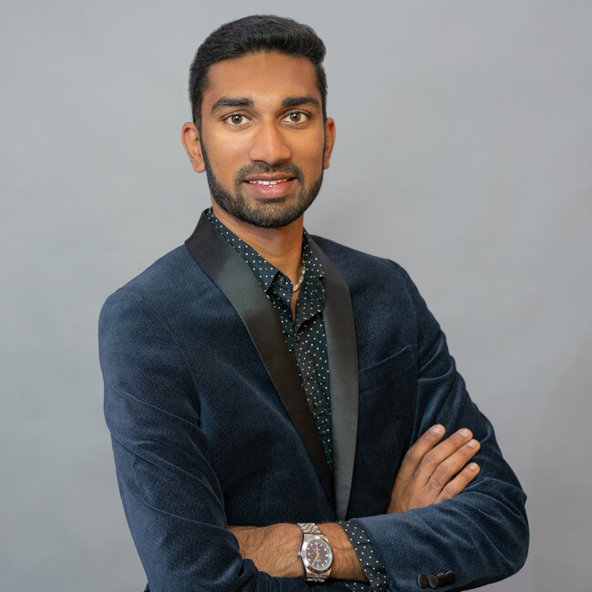 Agent Photo
