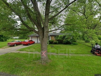 6223 Cypress Dr, Mount Morris, MI 48458