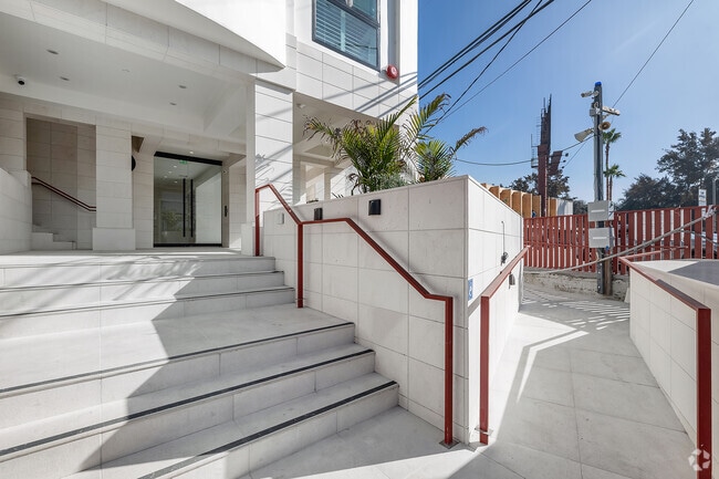 The Georgian Studio City, Studio City, CA 91604 - photo 6