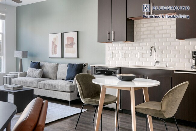 5080 Camino Del Arroyo unit FL4-ID18, San Diego, CA 92108 - photo 5