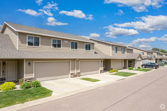 West Pointe Commons