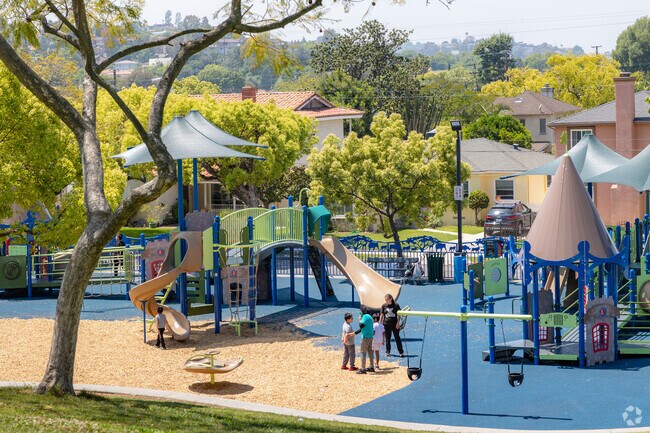 The Ethel Park community can enjoy the many amenities that Granada Park has to offer.