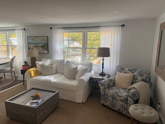 3 Sylvan Cir unit 1, Cape Neddick, ME 03902 - photo 5