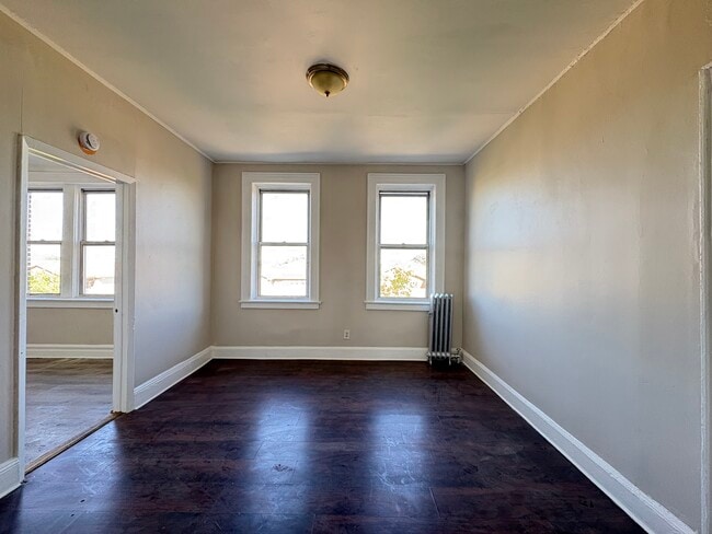 731-733 S 13th St 3R