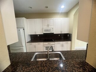 6920 Julia Gardens Dr, Coconut Creek, FL 33073