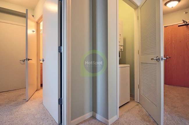 349 N Desplaines St, Chicago, IL 60661 - photo 4