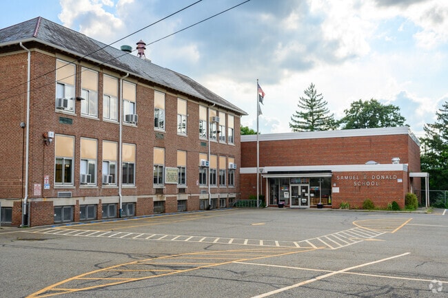 Samuel R. Donald is a public elementary school in Bloomingdale, NJ.