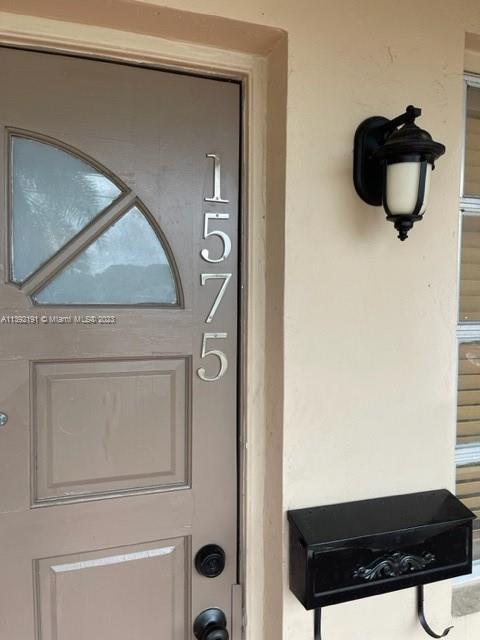 1575 NW 60th Ave Unit B, Sunrise, FL 33313