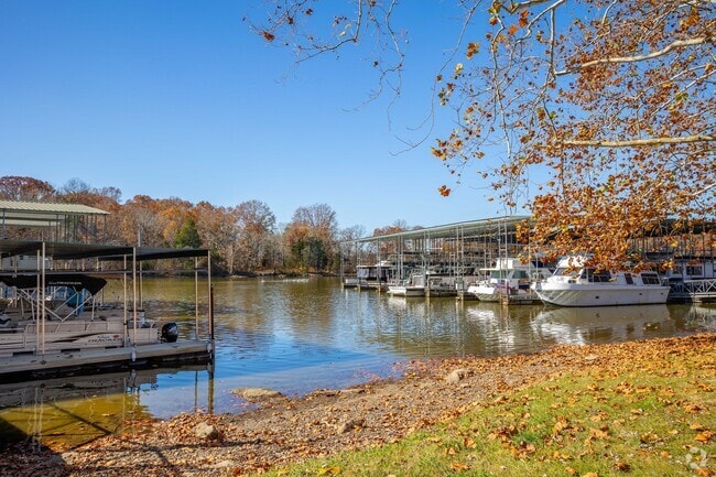 During the Spring and Summer, residents of Castalian Springs love to boat and be on the water.