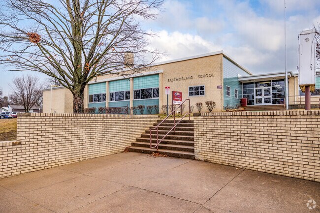 Eastmorland Elementary School has an average enrollment of around 250 students.