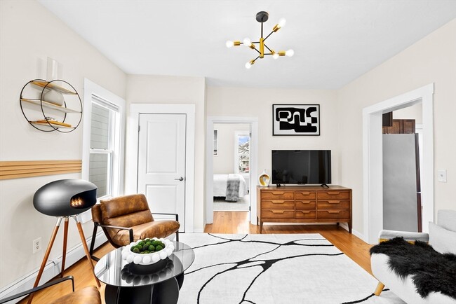 12 Pearl Street Place unit 2, Somerville, MA 02145 - photo 2