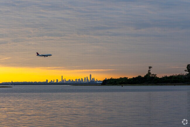 Inwood Park in Nassau County offers a beautiful view of Manhattan skyline.