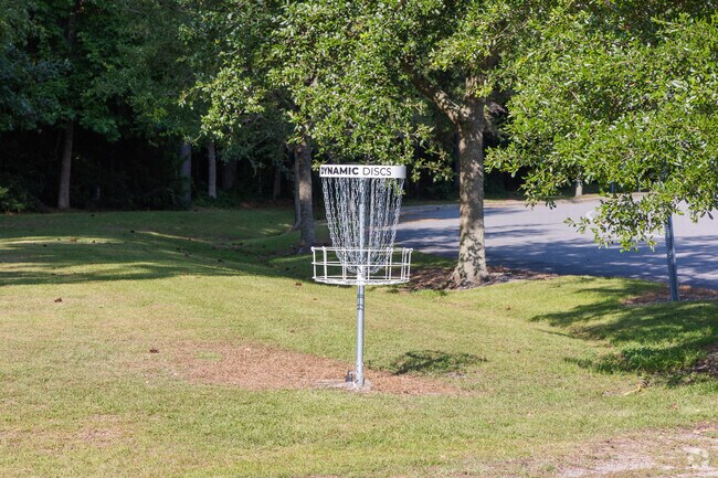 Manteo Middle School has disc golf for students in Manteo, NC.