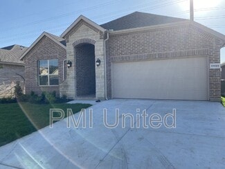 11525 Nicholson Ln, Fort Worth, TX 76244