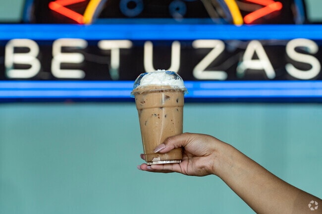 Betuzas offer a grand variety of coffees on it's menu.