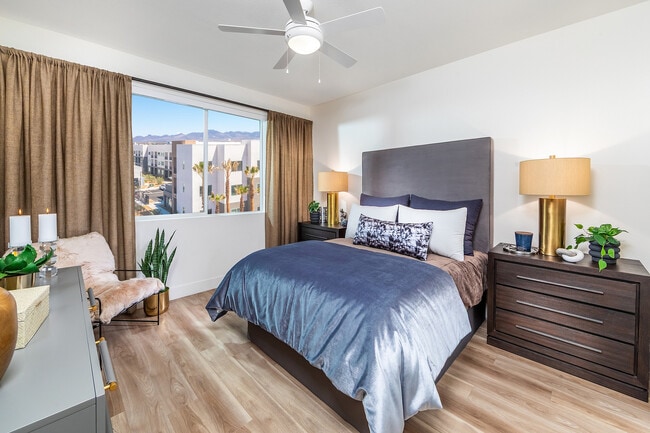 Primary bedroom with ceiling fan
