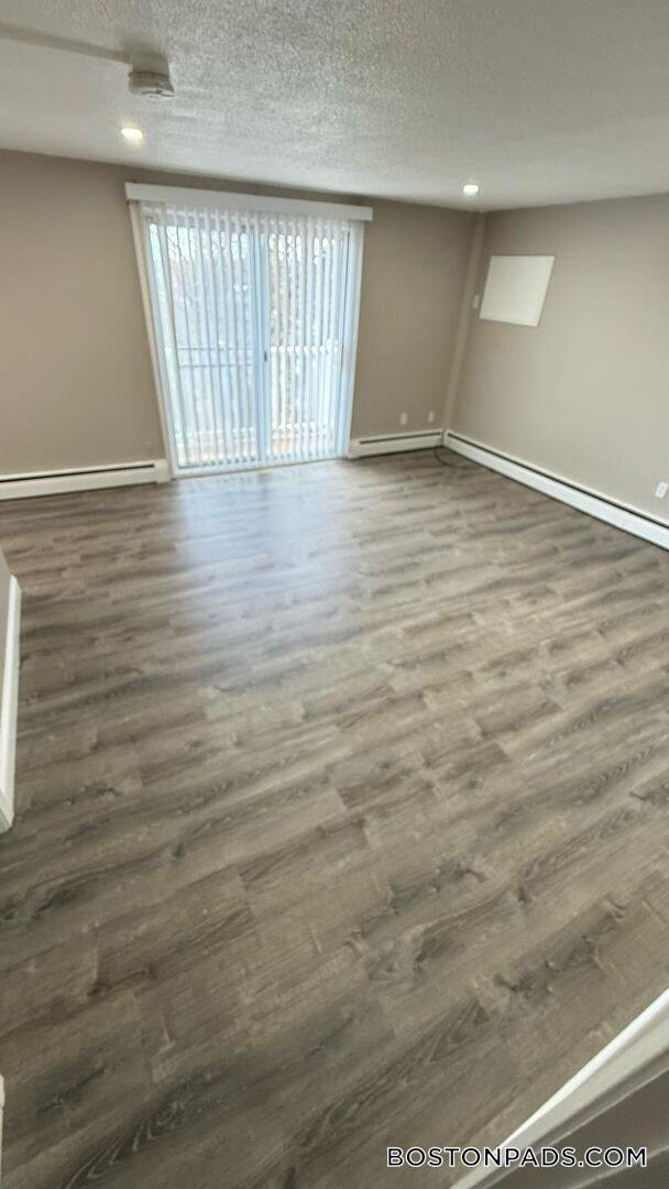 3 Henry Terrace unit 14A, Worcester, MA 01607 - photo 4