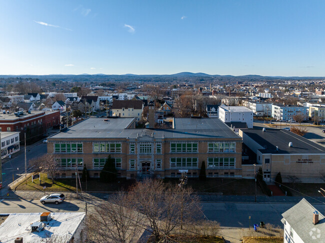 Cardinal LaCroix Academy located in Manchester, NH serves grades K-6.