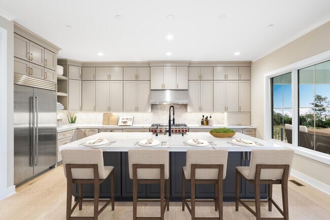 47 Cypress Hill unit 36358707, North Hills, NY 11030 - photo 4