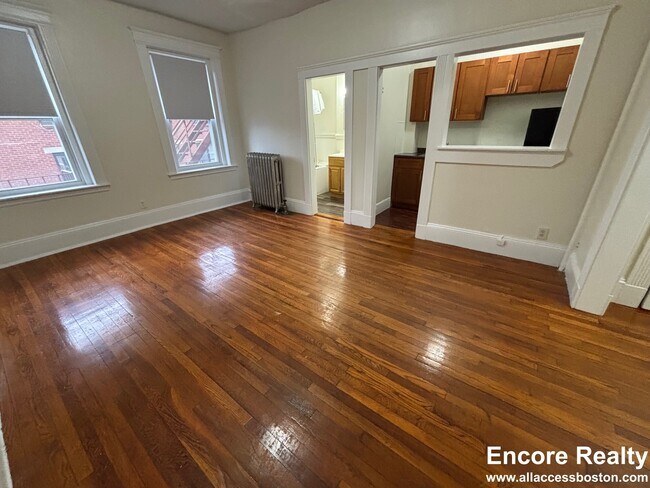 1348 Commonwealth Ave unit 18, Allston, MA 02134 - photo 3