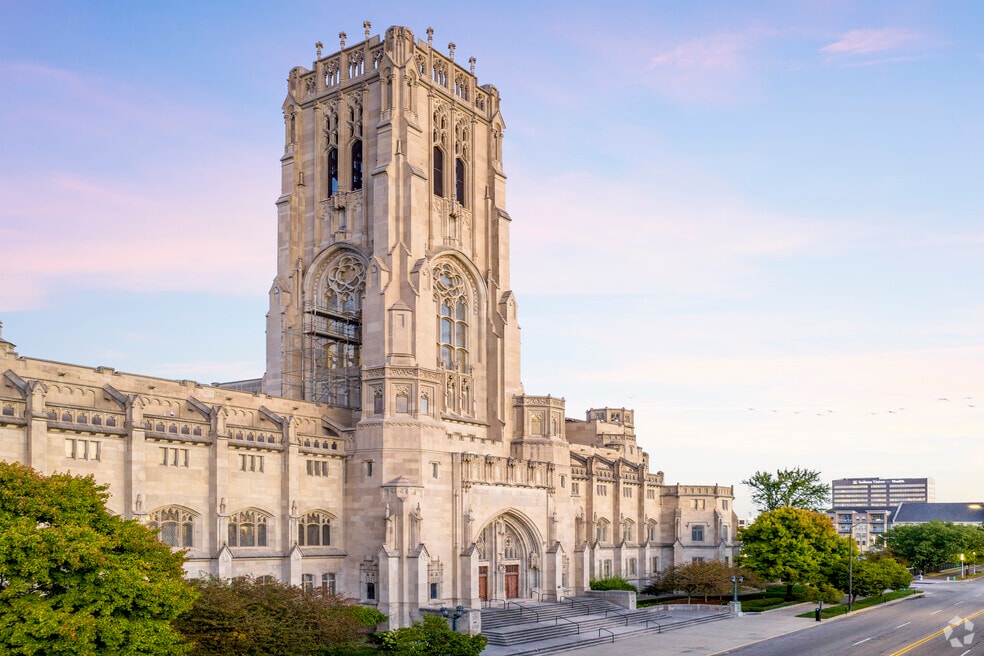 Near Northwest Riverside