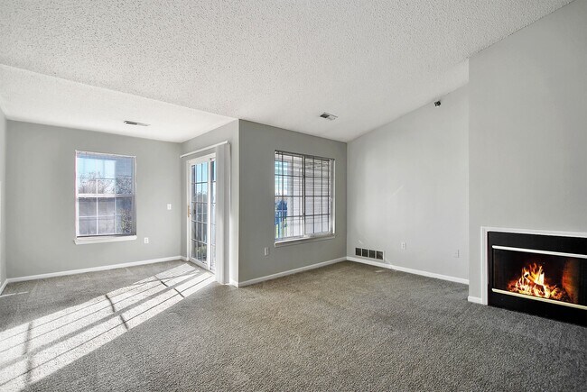 Pendleton Park Apartments, New Hudson, MI 48165 - photo 4