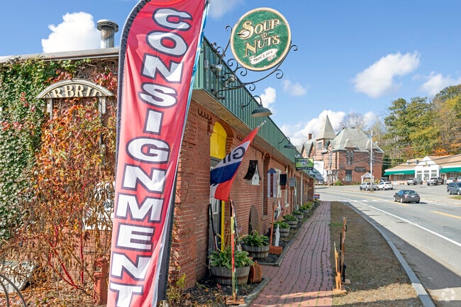 Come and visit some of the local shops and restaurants in Fiskdale, MA.