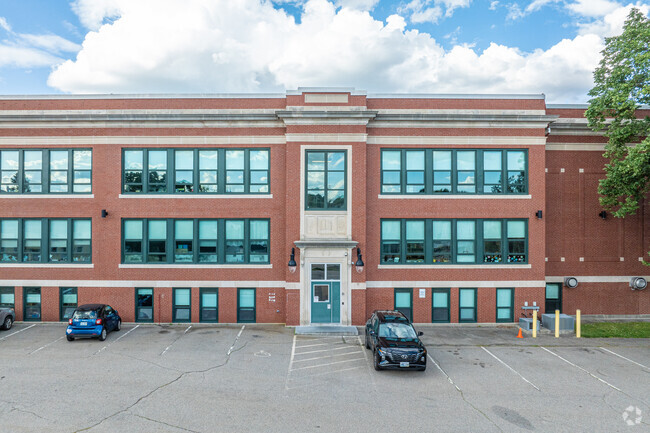 John F. Horgan Elementary School has a niche score of B-.